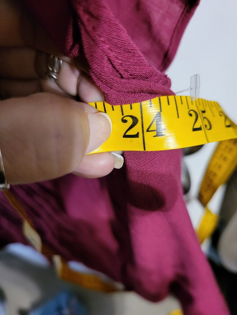 TORRID BURGUNDY RUFFLE TOP SIZE 0 - Picture 5 of 5